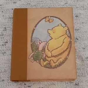 Winnie The Pooh Paper Trinket Box